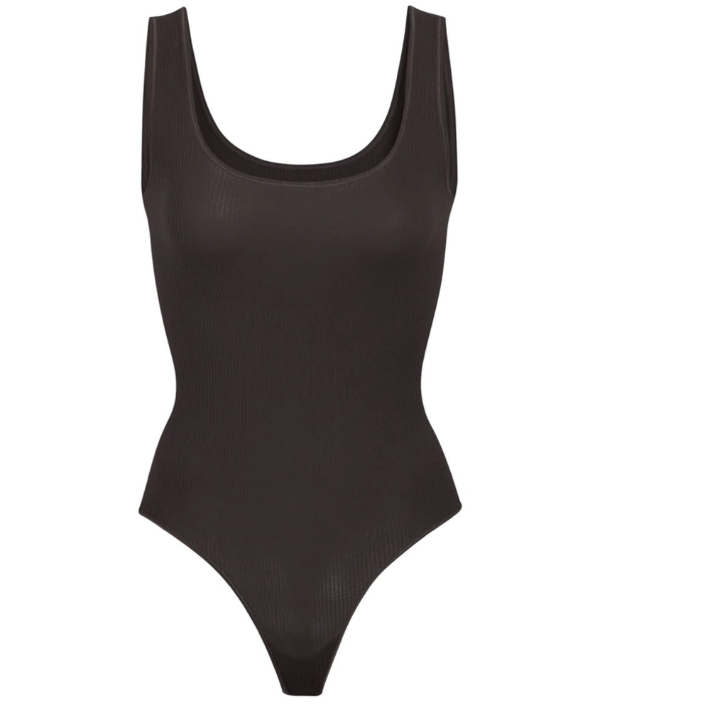 NWT‼️ SKIMS Stretch Rib Scoop Tank Bodysuit